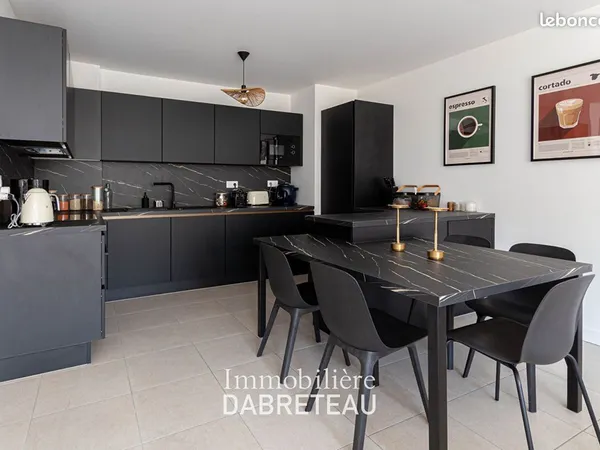 Appartement 3 pièces 74 m²