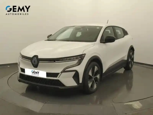 Renault Megane e-tech ev40 130ch standard charge — photo 39