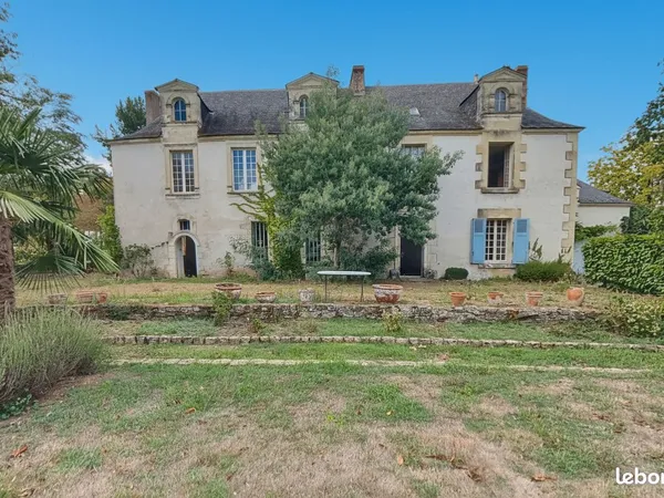Propriété 15 pièces 380 m²