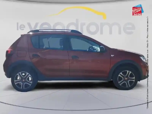 Dacia Sandero 0.9 tce 90ch stepway — photo 4