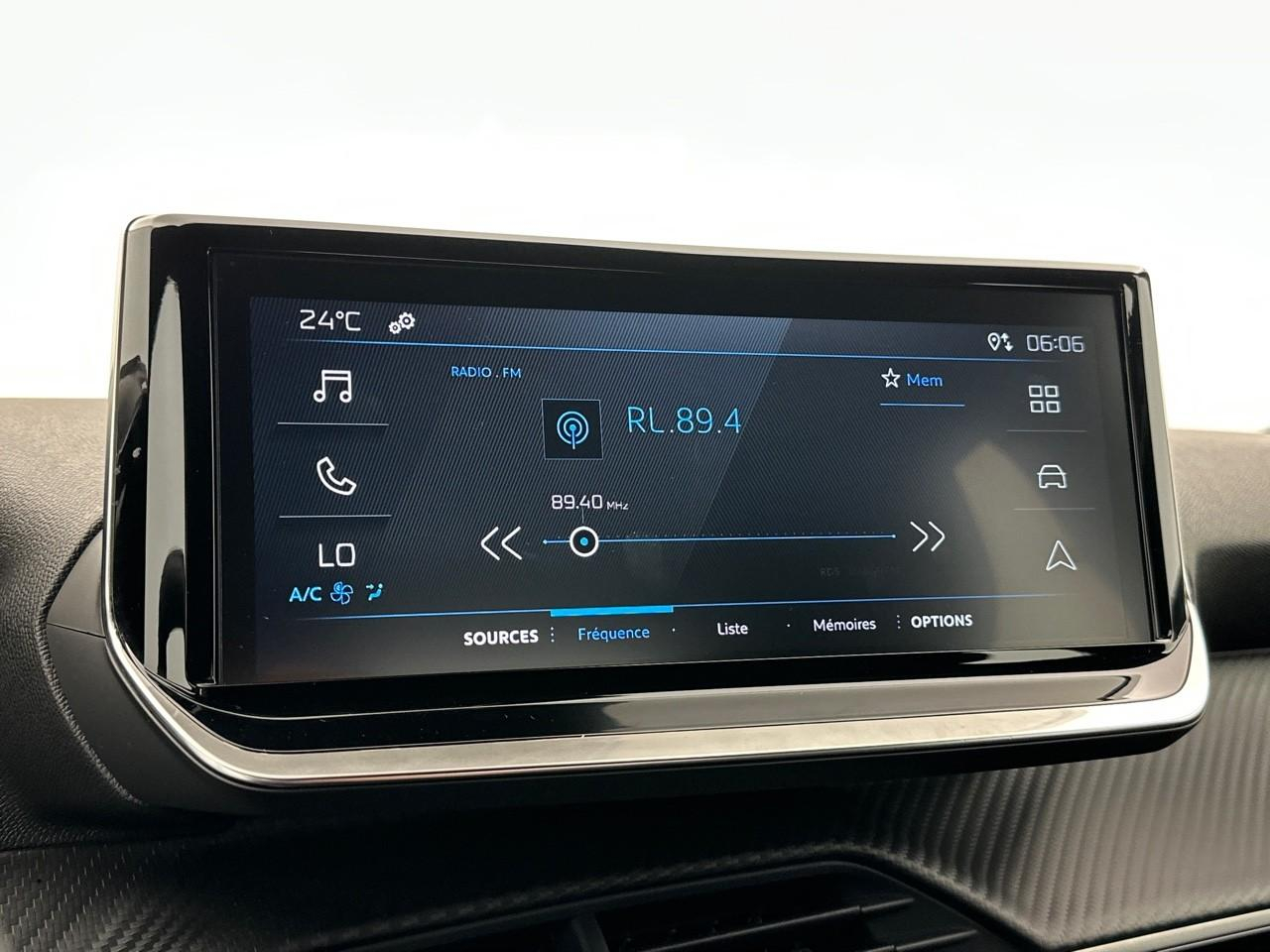 Peugeot 2008 100 s&s bvm6 style — photo 22