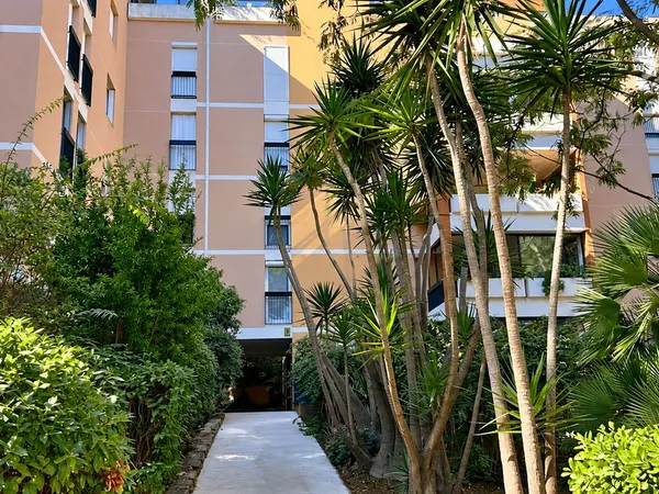 Appartement T4 spacieux au calme