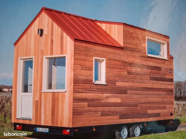 Tiny house