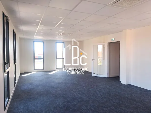Local professionnel 71 m²