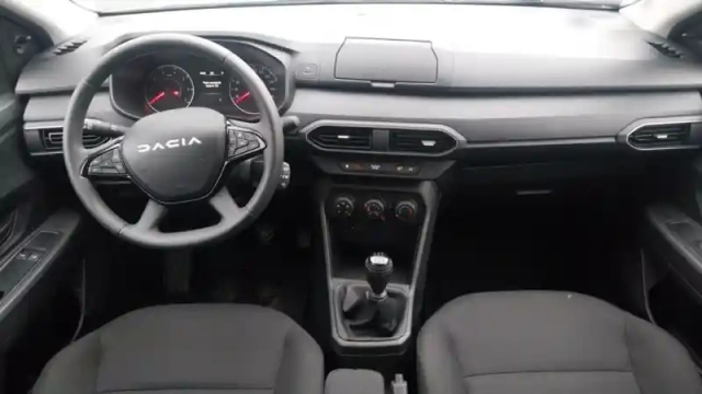 Dacia Sandero eco-g 100 — photo 9