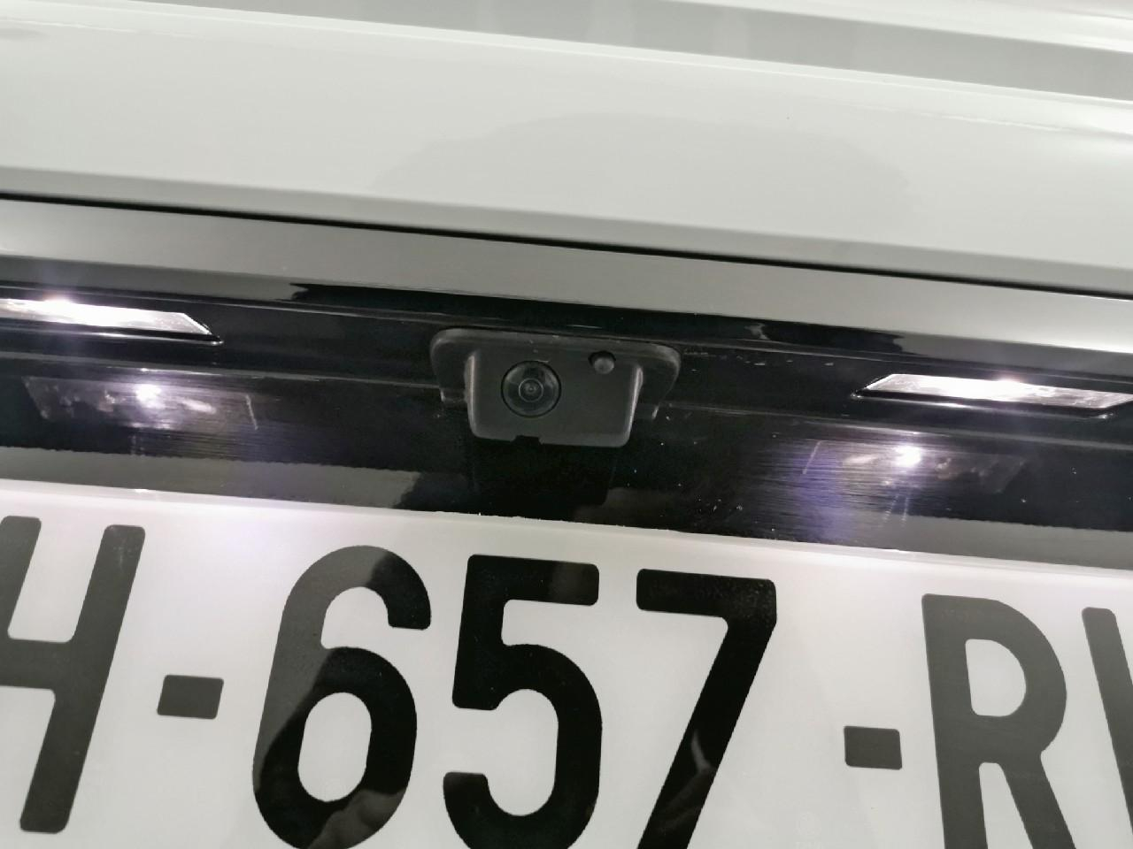 Peugeot 308 hybrid 145 e-dcs6 allure — photo 33