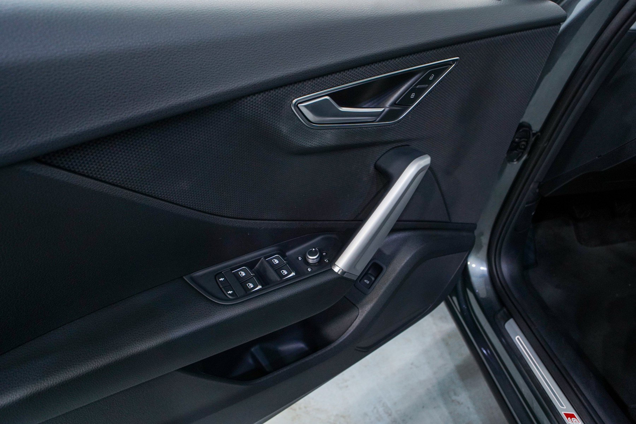 Audi Q2 — photo 17