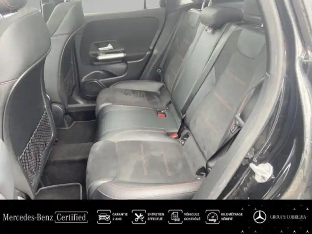 Mercedes Gla 200 d 150ch amg line 8g-dct — photo 11