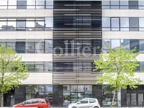 Bureaux 1240 m²