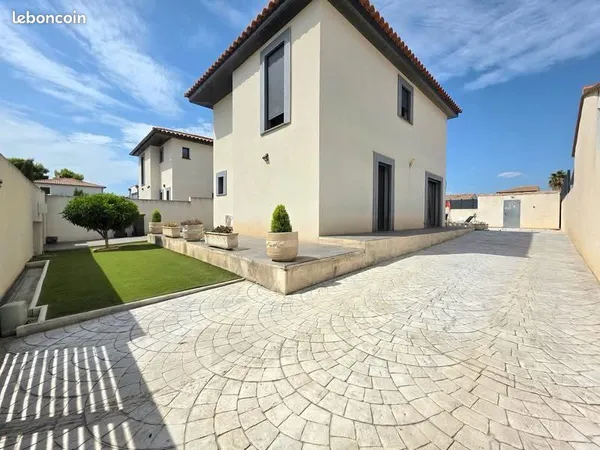Maison 110 m² avec piscine - Pia - 325 000