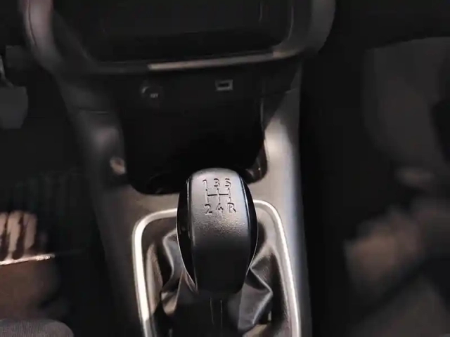 Citroën C3 puretech 83 s&amp;s bvm5 shine — photo 24
