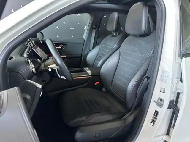 Mercedes Glc 300 de hybrid eq 4matic am — photo 33