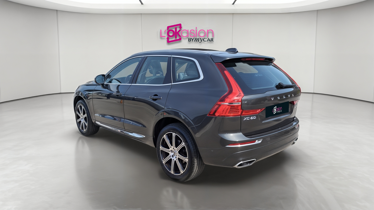 Volvo XC60 D5 AWD 235 ch Geartronic 8 — photo 3