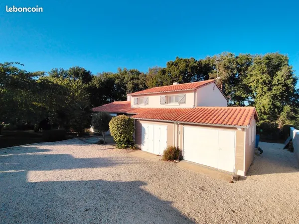 Maison avec dépendances Nouaillé Maupertuis