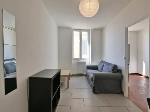 Location au 4 Traverse des Cartiers 13002 Marseille d'un T2 meublé