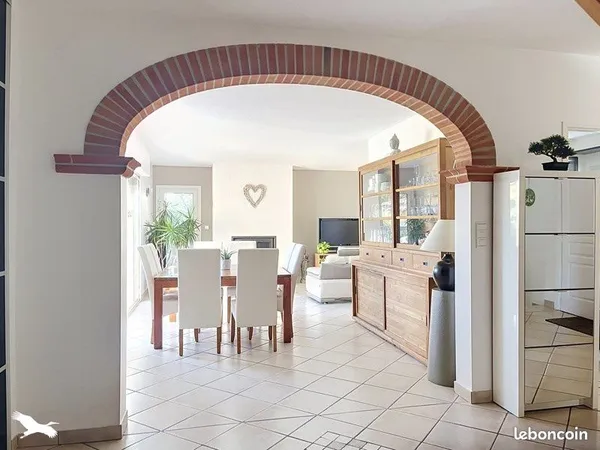 Maison 6 pièces 167 m²