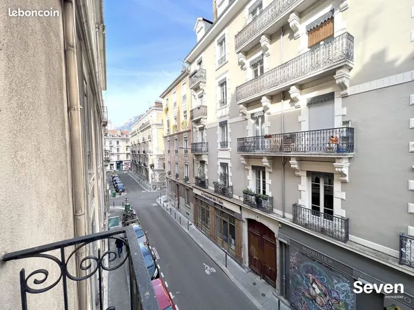 Appartement 2 pièces 66 m²