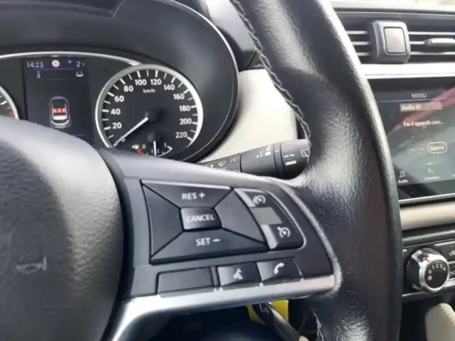 Nissan Micra 1.0 ig-t 92ch made in france xtronic — photo 10