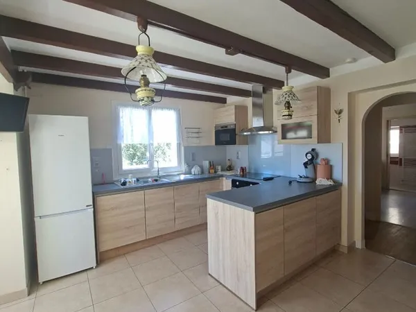 Maison meublée 4 pièce(s) 81.13 m²