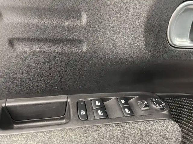 Citroën C3 Aircross puretech 110 s&amp;s bvm6 — photo 32
