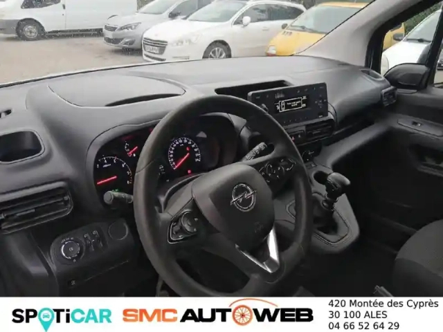 Opel Combo cargo m 650 kg puretech 110 s&amp;s bvm6 — photo 71