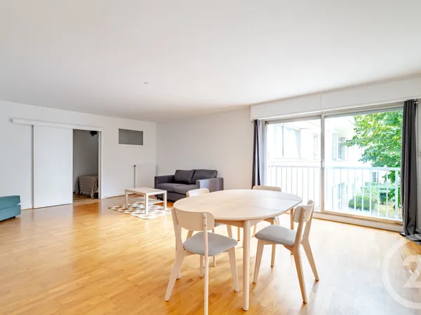Appartement 1 pièce 56 m²