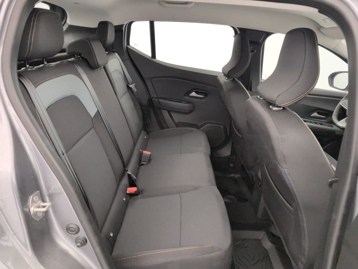 Dacia Sandero — photo 9