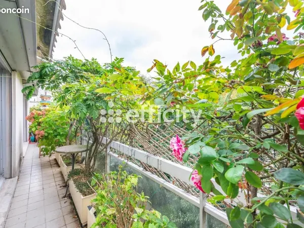 Appartement 6 pièces 155 m²