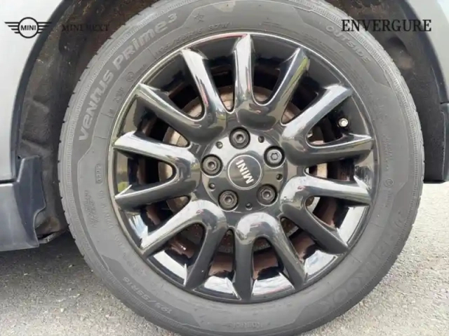 Mini Mini 5 portes cooper 136ch edition premium plus bva7 — photo 4