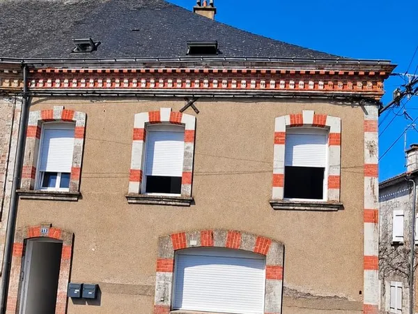 Maison rénovée avec appartement indépendant - idéal résidence + revenu locatif