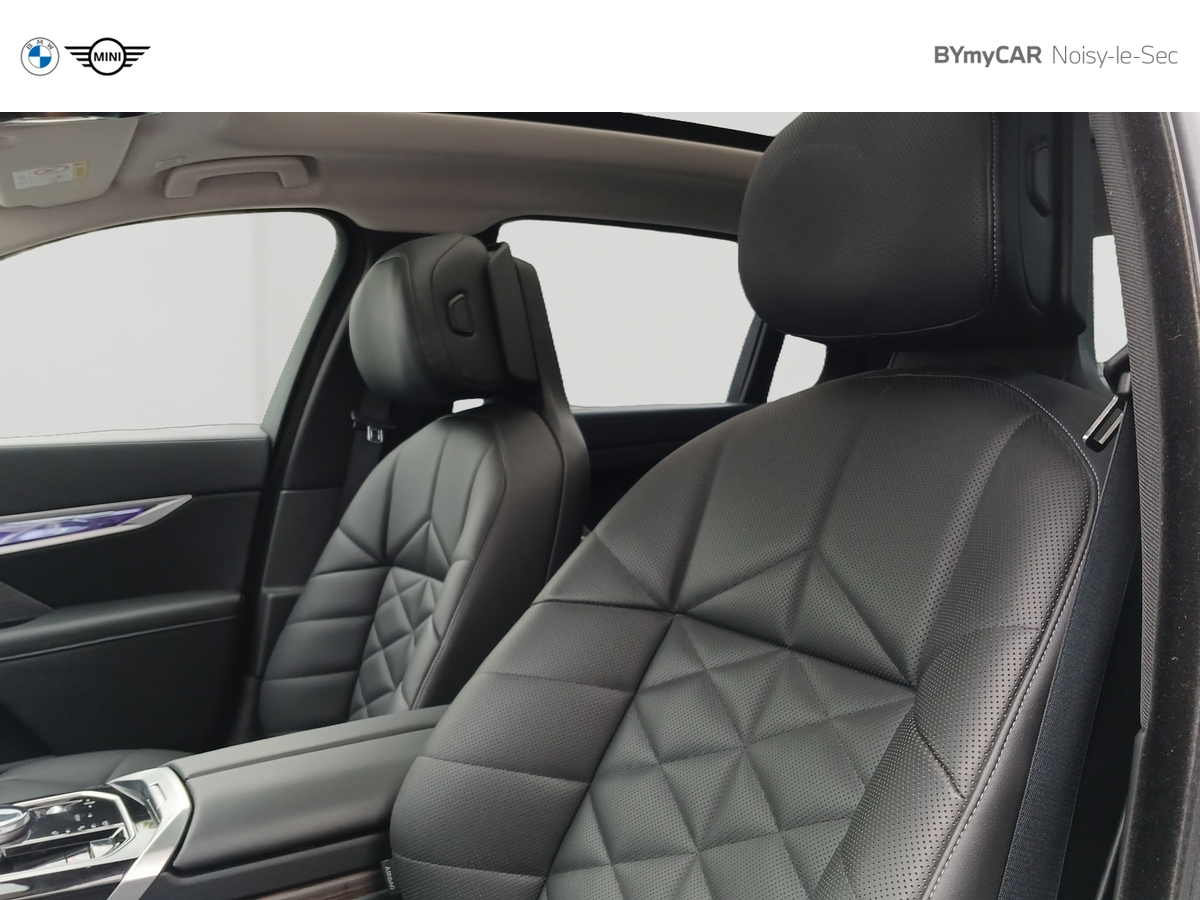 BMW 750e xDrive BVA8 — photo 11