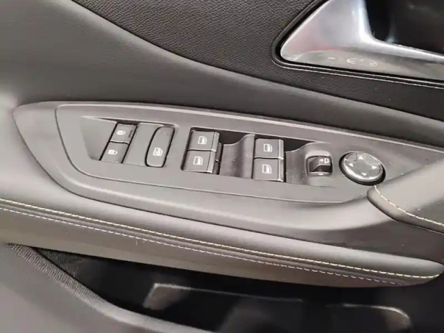 Peugeot 308 bluehdi 130ch s&amp;s eat8 gt pack — photo 20