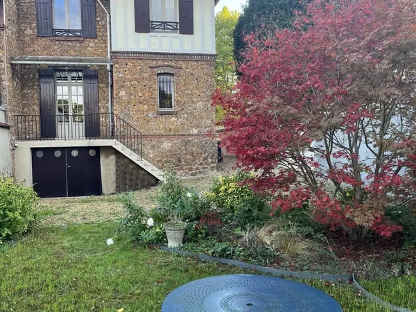 Maison bourgeoise à vendre à Meulan-En-Yvelines