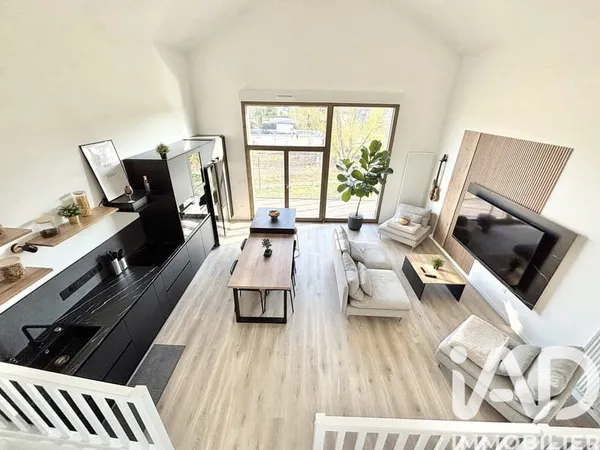 Immeuble commercial 5 pièces 93 m²
