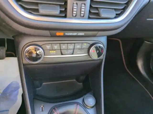 Ford Fiesta 1.0 flexifuel 95ch st-line 5p — photo 8