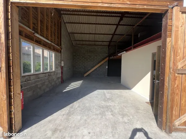 Local commercial 110 m² Marcilly-le-Châtel