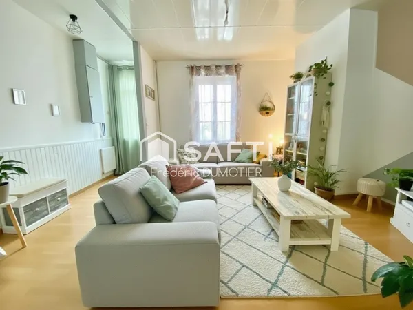Maison T6 - 3 chambres - Avec grand jardin