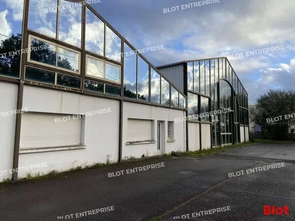 Parking/Garage/Box 1500 m²