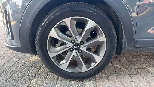 Kia Stonic 1.0 T-GDi 120 mHEV - Active – 2021 – 26372 km – Essence – Boîte Manuelle — photo 10