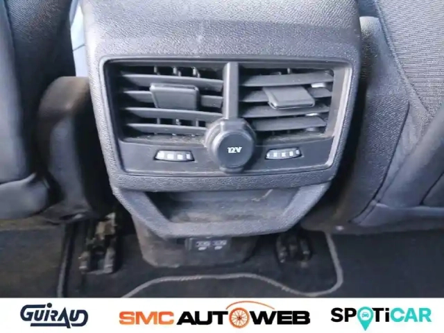 Peugeot 3008 hybrid 225 e-eat8 — photo 13