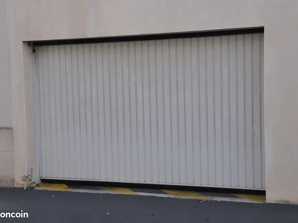 Emplacement de parking