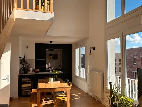 APPARTEMENT DUPLEX - T4 - 88m2 AVEC TERRASSE + PARKING