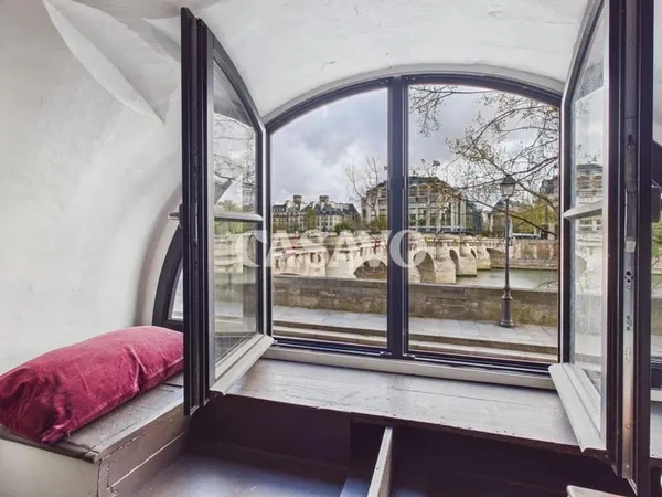 Vente Duplex 4 pièces de 86m² - 75001 Paris