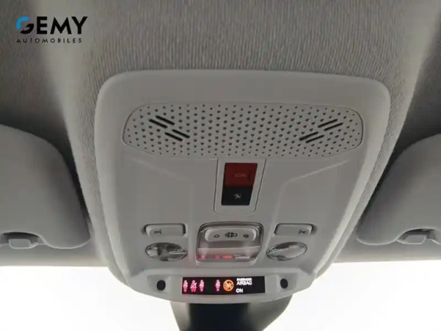 Peugeot 208 electrique 50 kwh 136ch — photo 17