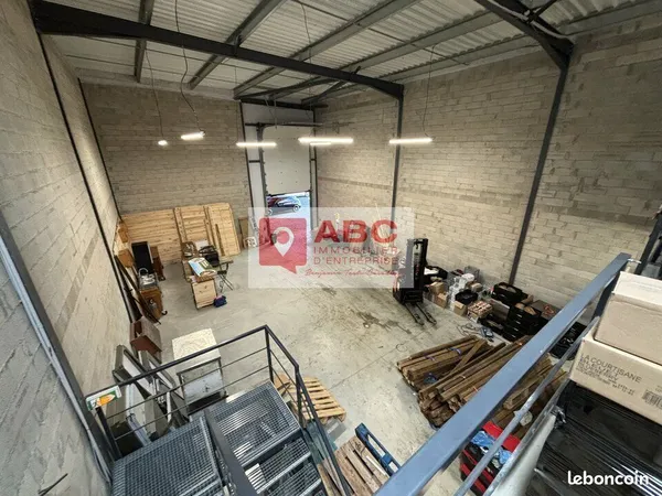 LOCAL D'ACTIVITE 280 m² VALERGUES