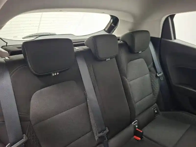Renault Clio blue dci 85 — photo 25