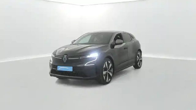 Renault Megane e-tech ev60 220 ch super charge — photo 10