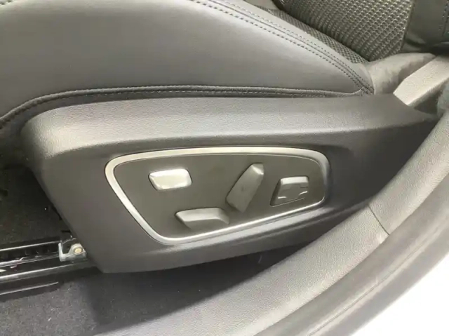 Renault Austral nouveau full hybrid e-tech 200 ch esprit alpine — photo 26