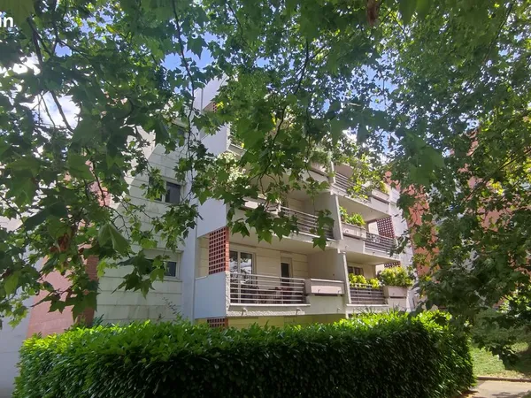T3 + terrasse + parking quartier la terrasse