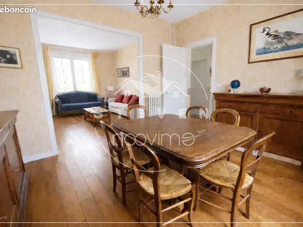 Maison 9 pièces 198 m²